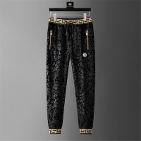 $102.00 USD Versace Tracksuits Long Sleeved For Men #919210