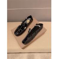 $82.00 USD Versace Leather Shoes For Men #920575