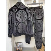 $98.00 USD Versace Tracksuits Long Sleeved For Men #921011