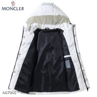 $82.00 USD Moncler Down Feather Coat Long Sleeved For Men #921106