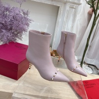 $98.00 USD Valentino Boots For Women #921816