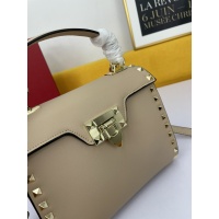 $115.00 USD Valentino AAA Quality Messenger Bags For Women #922060