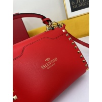 $115.00 USD Valentino AAA Quality Messenger Bags For Women #922061