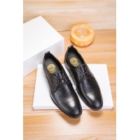 $88.00 USD Versace Leather Shoes For Men #922585