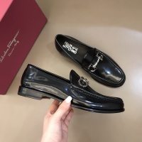 $162.00 USD Salvatore Ferragamo Leather Shoes For Men #922957