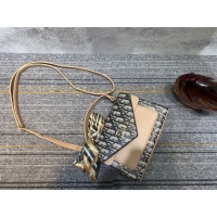 $28.00 USD Christian Dior Messenger Bags For Women #923885