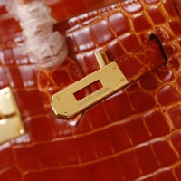 $96.00 USD Hermes AAA Quality Handbags For Women #924124