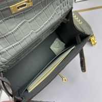 $92.00 USD Hermes AAA Quality Messenger Bags For Women #924162