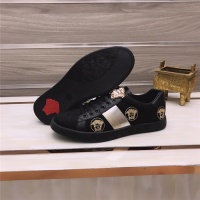 $76.00 USD Versace Casual Shoes For Men #925159