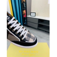 $76.00 USD Burberry High Tops Shoes For Men #925911