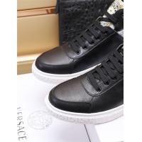 $88.00 USD Versace High Tops Shoes For Men #926339
