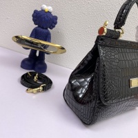 $140.00 USD Dolce & Gabbana D&G AAA Quality Messenger Bags For Women #926629