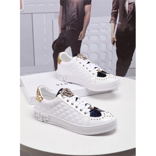 Replica Versace Casual Shoes For Men #927262 $68.00 USD for Wholesale
