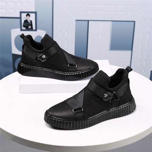 Replica Versace Casual Shoes For Men #927306 $80.00 USD for Wholesale