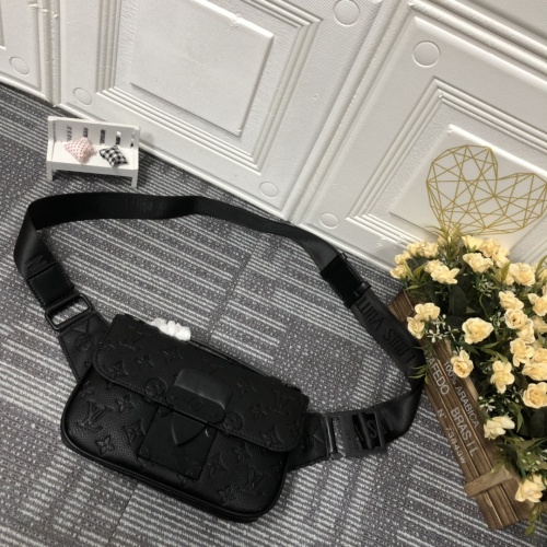 Louis Vuitton AAA Man Messenger Bags #927649