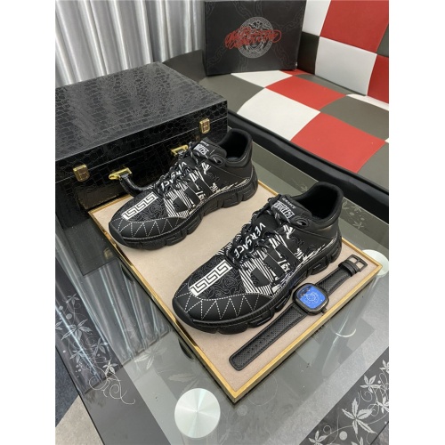 Versace Casual Shoes For Men #928243 $80.00 USD, Wholesale Replica Versace Casual Shoes