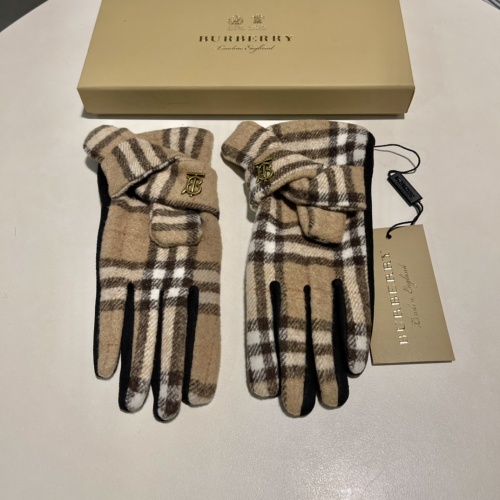 Burberry Gloves For Women #929043