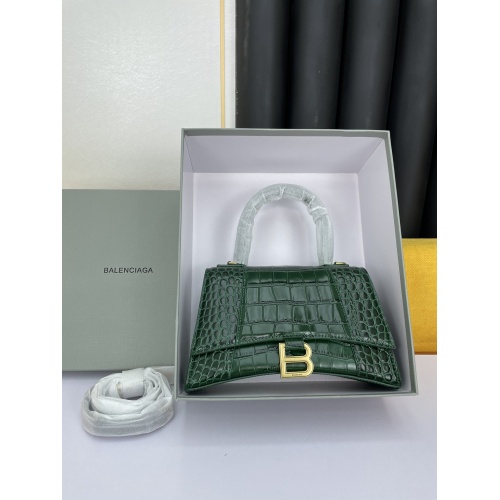 Balenciaga AAA Quality Messenger Bags For Women #929437
