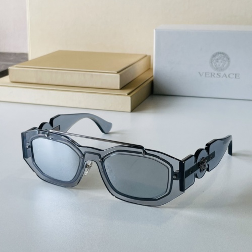 Versace AAA Quality Sunglasses #929487