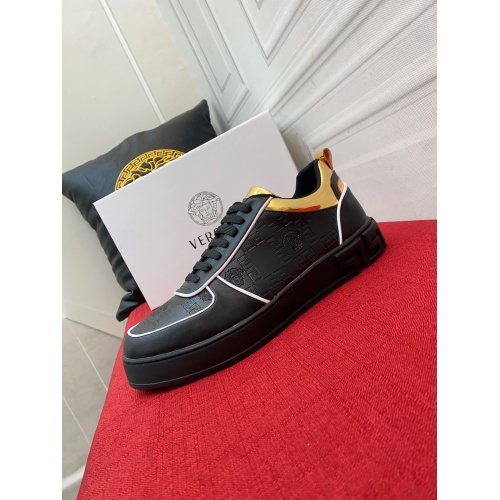 Replica Versace Casual Shoes For Men #929557 $72.00 USD for Wholesale