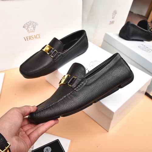 Replica Versace Casual Shoes For Men #930187 $80.00 USD for Wholesale