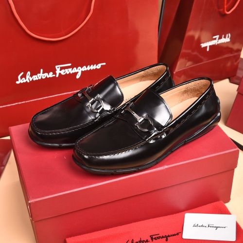 Salvatore Ferragamo Leather Shoes For Men #930229 $92.00 USD, Wholesale Replica Salvatore Ferragamo Leather Shoes