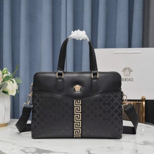 Versace AAA Man Handbags #930531 $102.00 USD, Wholesale Replica Versace AAA Man Handbags