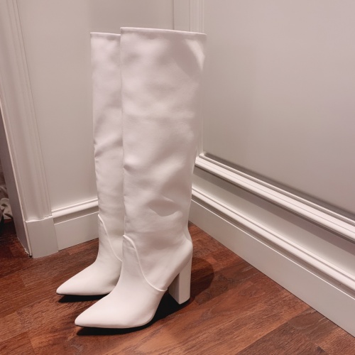 Yves Saint Laurent Boots For Women #930936