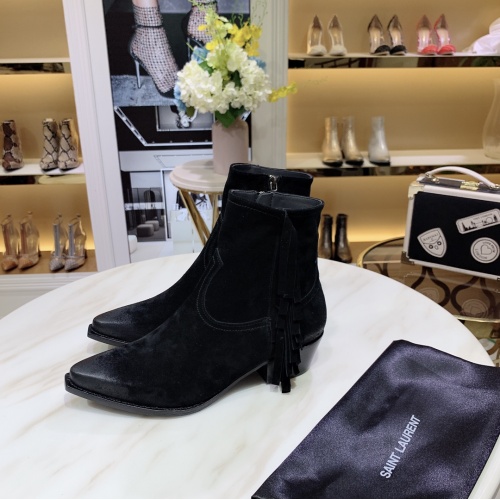 Yves Saint Laurent Boots For Women #930939