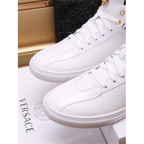 Replica Versace Casual Shoes For Men #931688 $85.00 USD for Wholesale