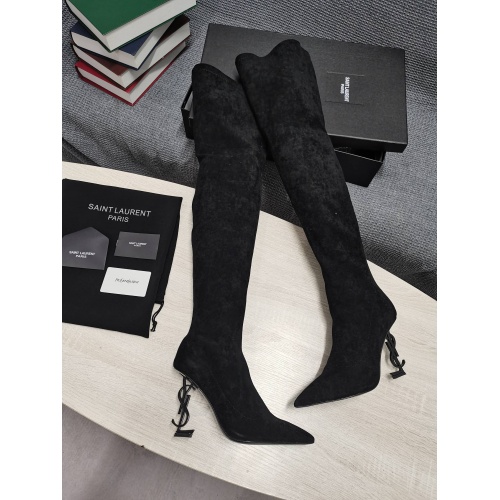 Yves Saint Laurent Boots For Women #931819