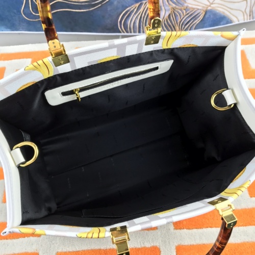 Replica Fendi AAA Quality Handbags For Women #931945 $132.00 USD for Wholesale