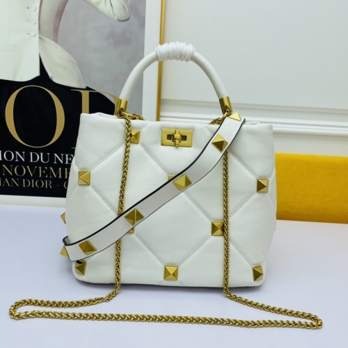 Valentino AAA Quality Messenger Bags For Women #932197 $130.00 USD, Wholesale Replica Valentino AAA Quality Messenger Bags