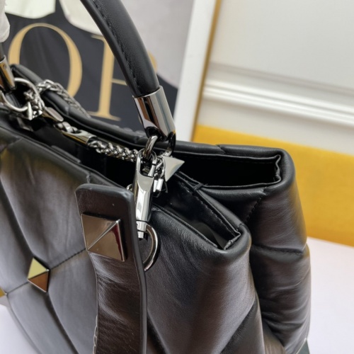 Replica Valentino AAA Quality Messenger Bags For Women #932201 $130.00 USD for Wholesale