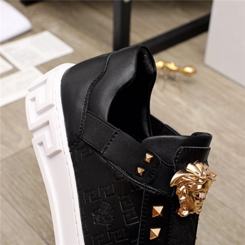 Replica Versace Casual Shoes For Men #932248 $72.00 USD for Wholesale