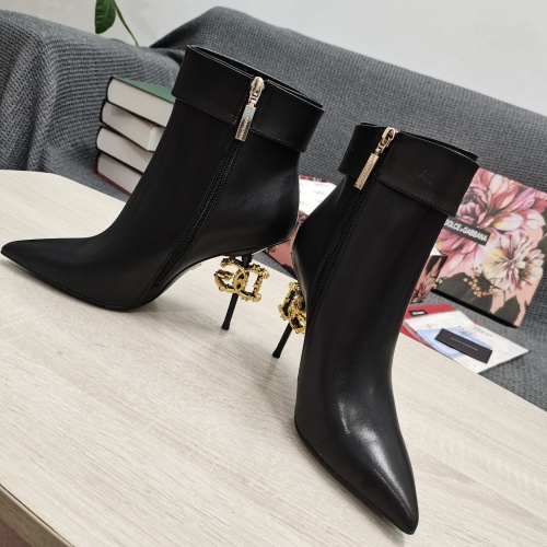 Replica Dolce & Gabbana D&G Boots For Women #932632 $172.00 USD for Wholesale