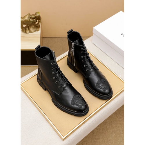 Versace Boots For Men #932908 $92.00 USD, Wholesale Replica Versace Boots
