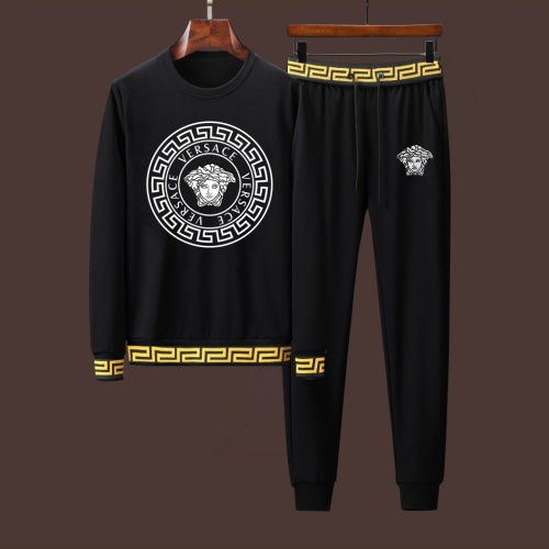 Versace Tracksuits Long Sleeved For Men #933031