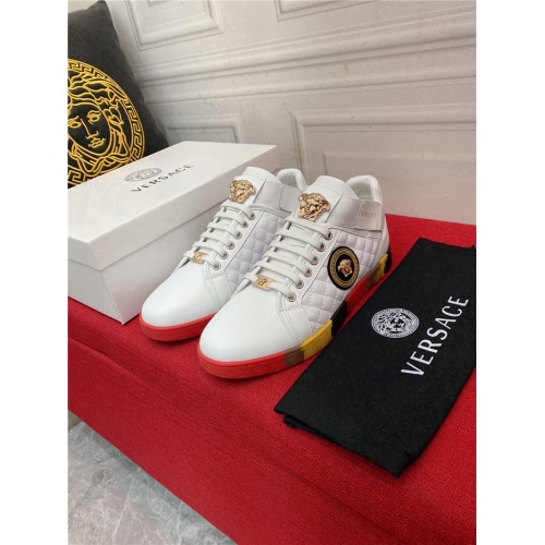 Replica Versace Casual Shoes For Men #933113 $76.00 USD for Wholesale