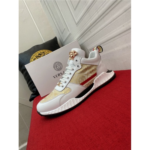 Replica Versace Casual Shoes For Men #933670 $82.00 USD for Wholesale