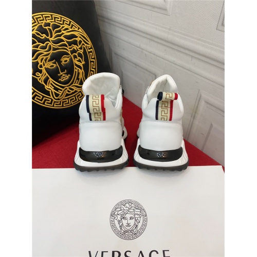 Replica Versace Casual Shoes For Men #933670 $82.00 USD for Wholesale