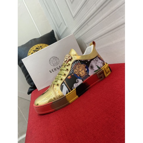 Replica Versace Casual Shoes For Men #934228 $76.00 USD for Wholesale