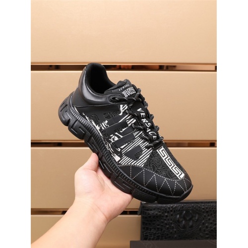 Replica Versace Casual Shoes For Men #934312 $85.00 USD for Wholesale