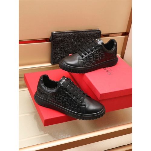 Replica Salvatore Ferragamo Casual Shoes For Men #934586 $82.00 USD for Wholesale