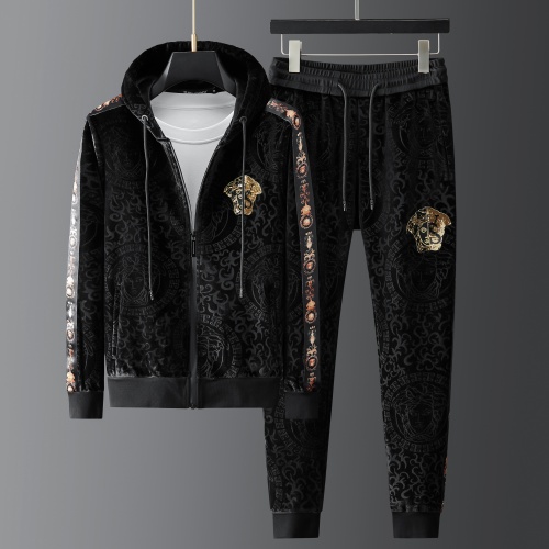Versace Tracksuits Long Sleeved For Men #934902