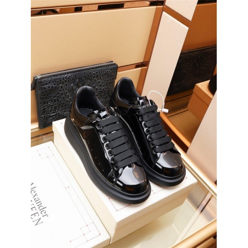 Alexander McQueen Casual Shoes For Men #935320