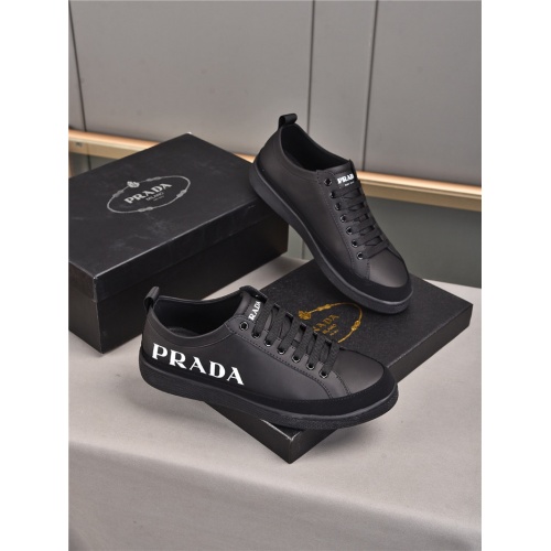 Prada Casual Shoes For Men #935437
