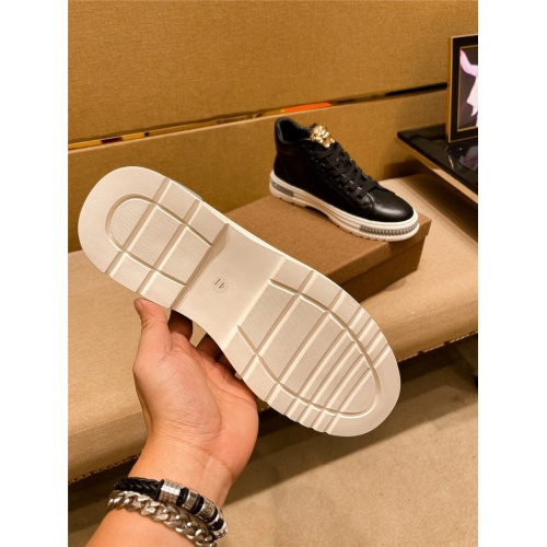 Replica Versace Casual Shoes For Men #935495 $82.00 USD for Wholesale