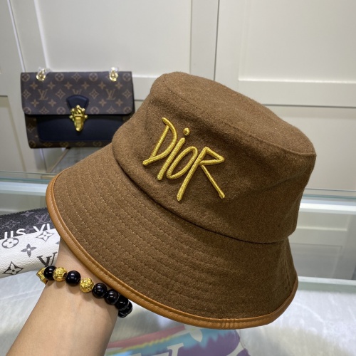 Christian Dior Caps #935728