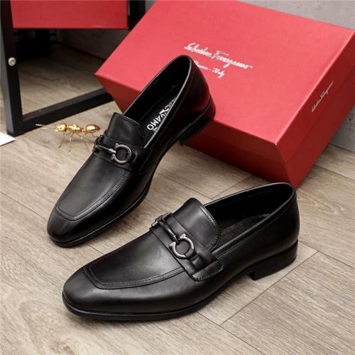 Ferragamo Salvatore FS Leather Shoes For Men #936175